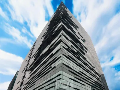 Birouri de inchiriat in Hyperion Towers - pret per birou