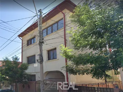 Vila de inchiriat zona Domenii