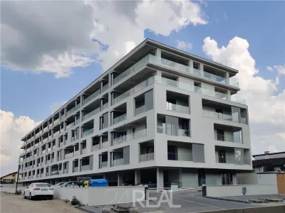 Vanzare apartamente 4 camere langa Padurea Baneasa