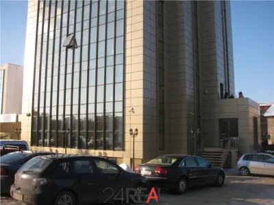 Inchiriere spatiu demisol