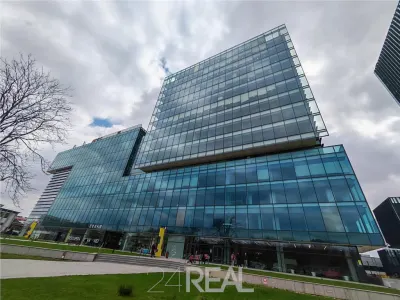 Spatiu de inchiriat in cladirea River Place de la 135 mp