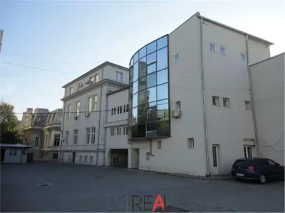 Spatiu de birouri - 150 mp in Piata Romana