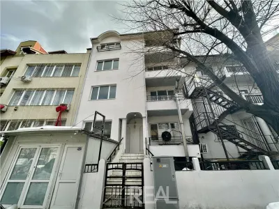 Cladire de Birouri si Spatiu Medical de Inchiriat - Cotroceni, Eroilor