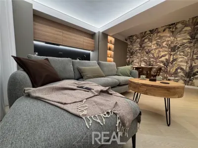 Apartament 2 camere - Cortina North - loc parcare - prima inchirere