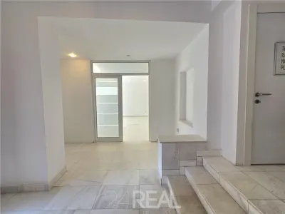 Inchiriere vila metrou Aurel Vlaicu - pretabil birouri/salon/clinica
