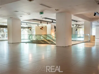 Inchiriere spatiu comercial in Piata Unirii
